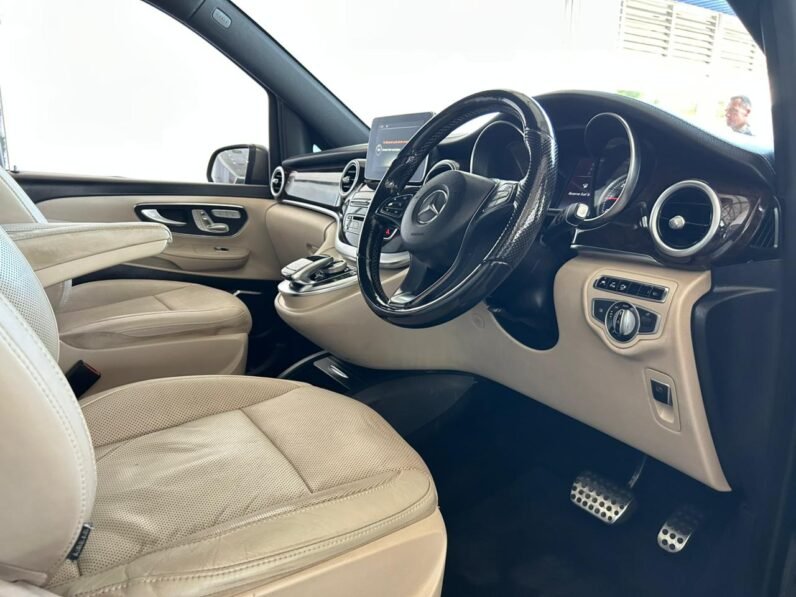 MERCEDES BENZ V250D