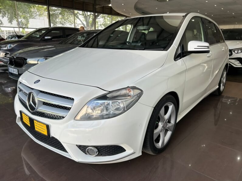 MERCEDES BENZ B180 CDI