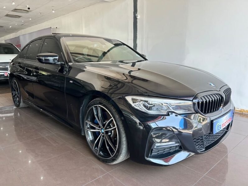 BMW 330i MSPORT