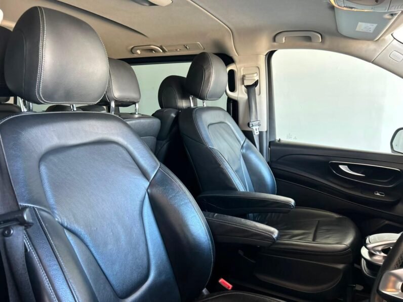 Mercedes-Benz V-Class V 220 CDi Avantgarde Auto