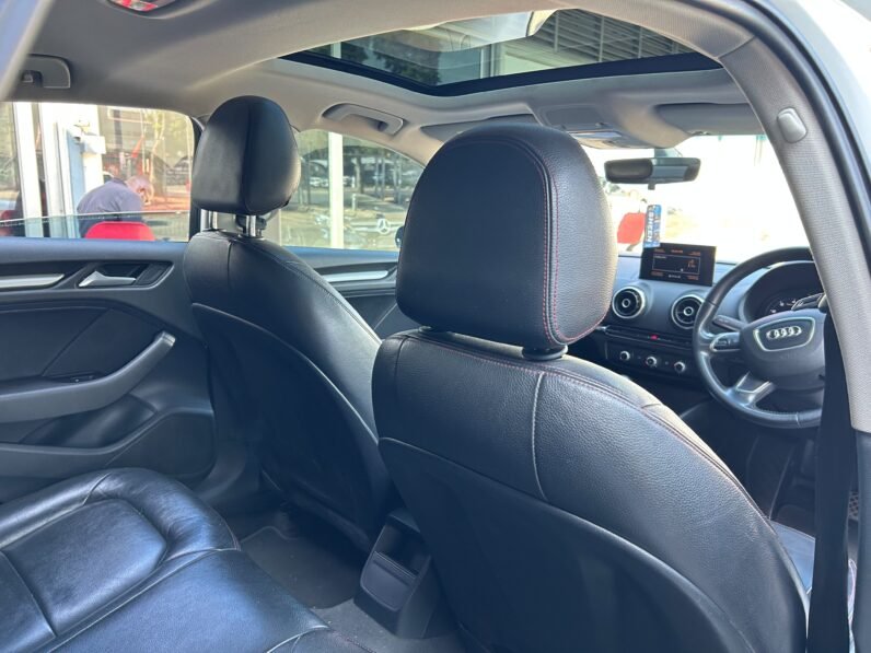 AUDI A3 1.6 TDI AUTO