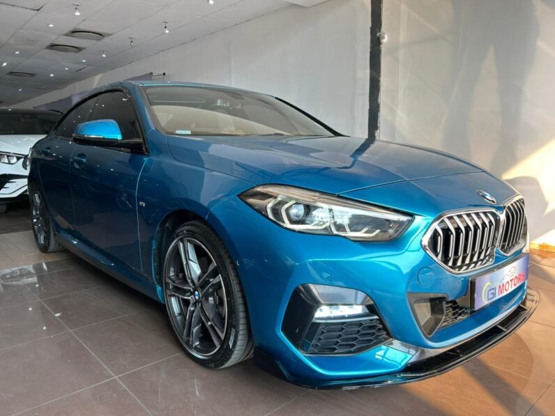 BMW 218i MSPORT