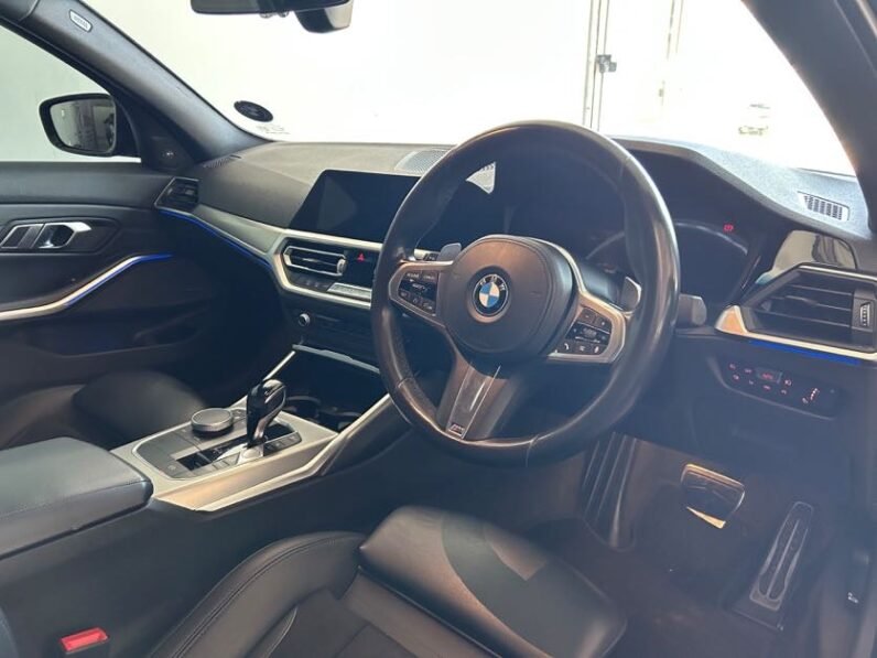 BMW 330i MSPORT