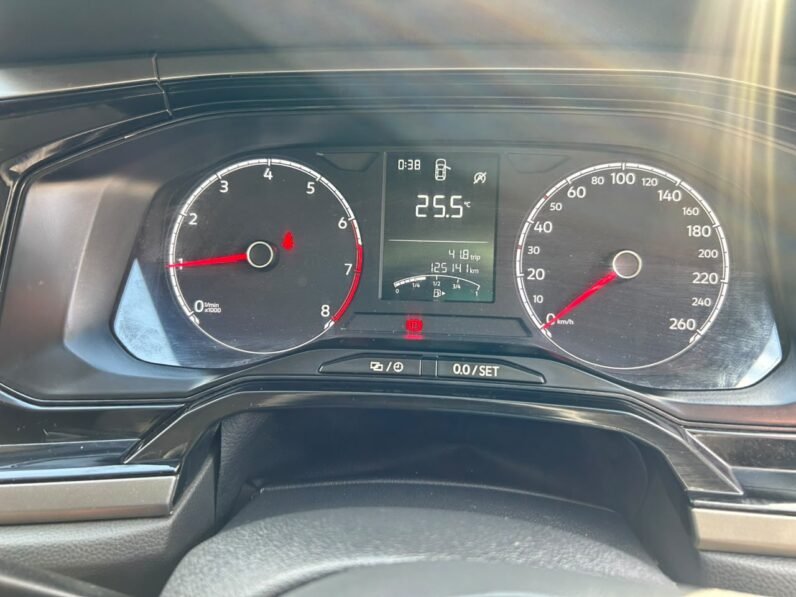 VOLKSWAGEN POLO 1.0 TSI TRENDLINE