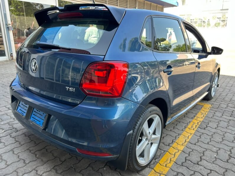 VOLKSWAGEN POLO 1.2 TSI