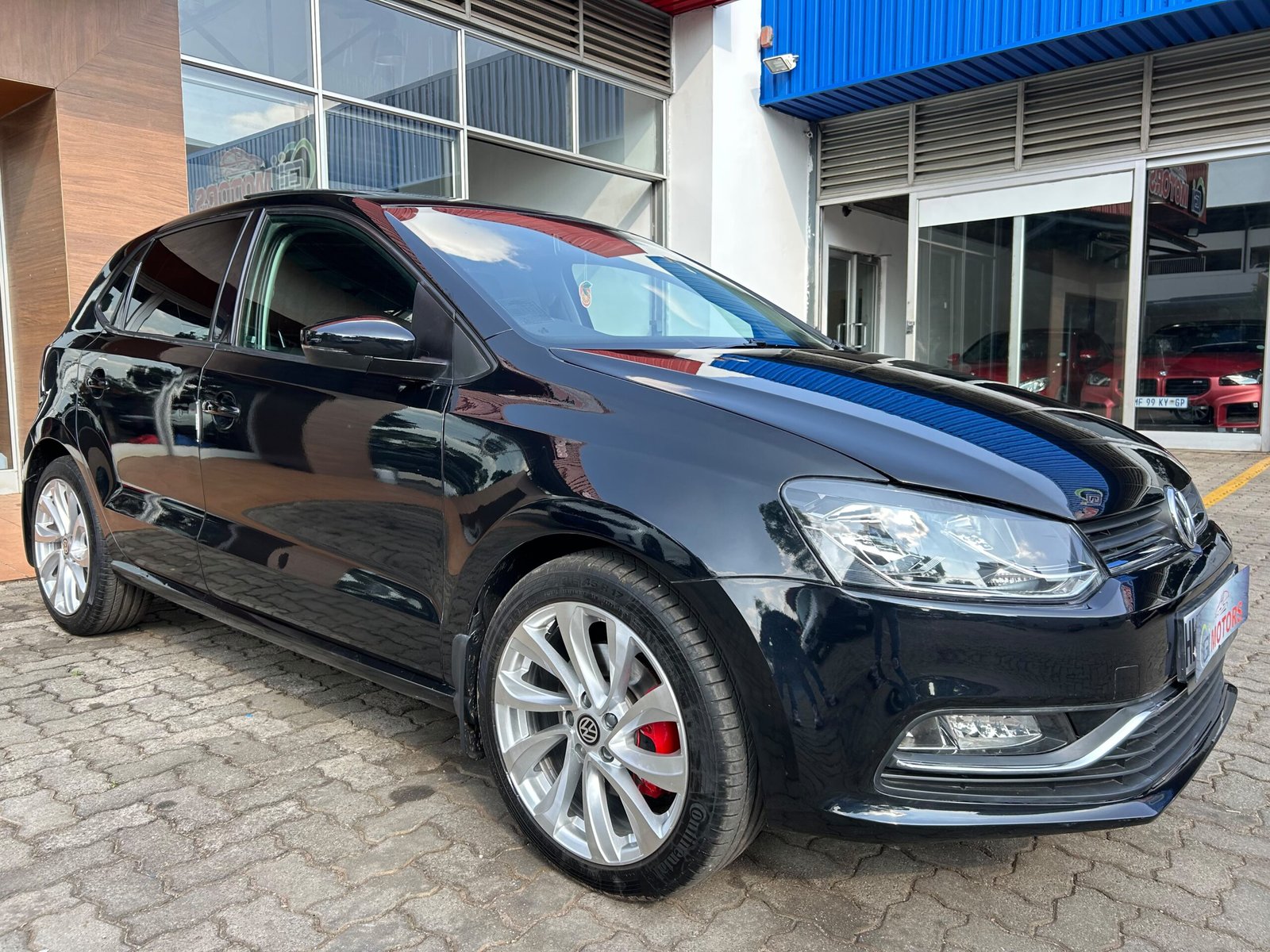 VOLKSWAGEN POLO 1.2 TSI