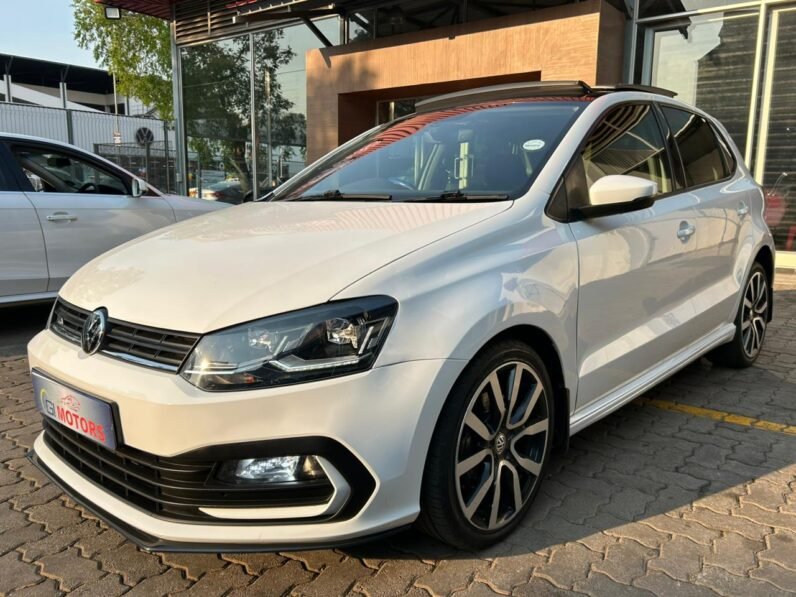 VOLKSWAGEN POLO 1.2 TSI COMFORTLINE