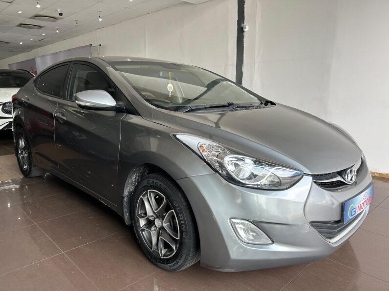 HYUNDAI ELANTRA 1.6