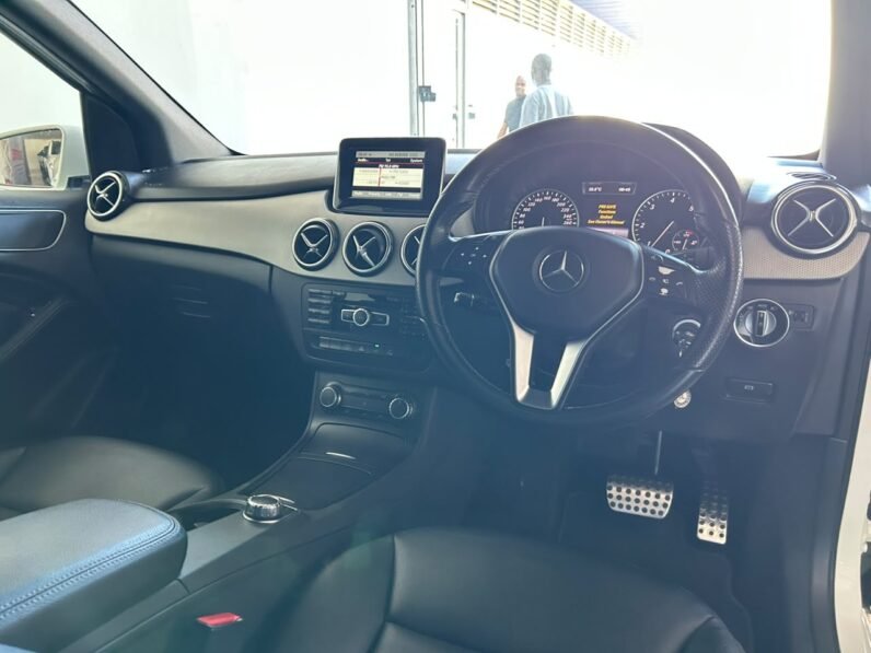MERCEDES BENZ B180 CDI