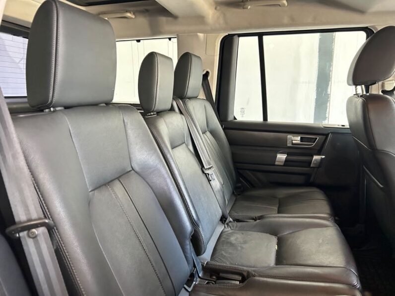 LAND ROVER DISCOVERY 3.0 V6 SE