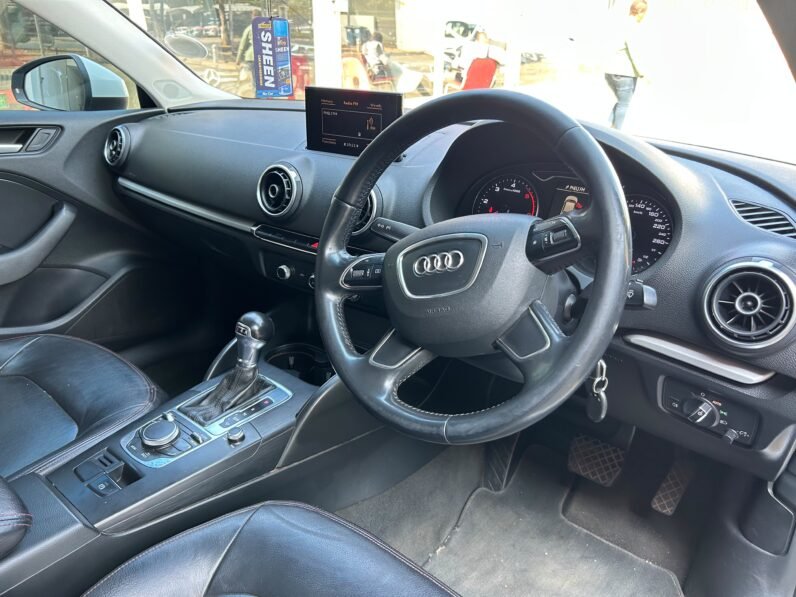 AUDI A3 1.6 TDI AUTO