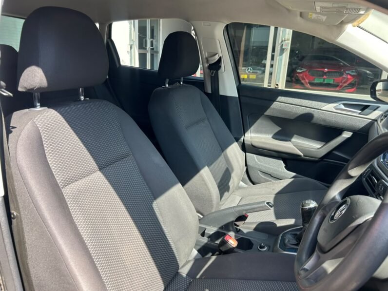 VOLKSWAGEN POLO 1.0 TSI TRENDLINE
