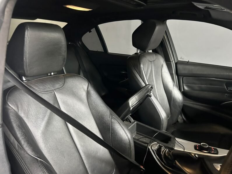 2013 BMW 3 Series 328i M Sport Auto