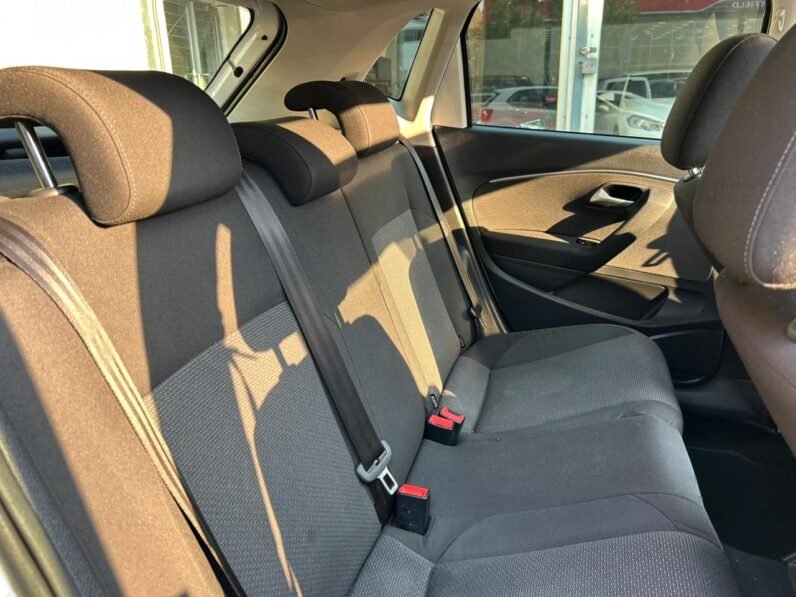 VOLKSWAGEN POLO 1.2 TSI COMFORTLINE