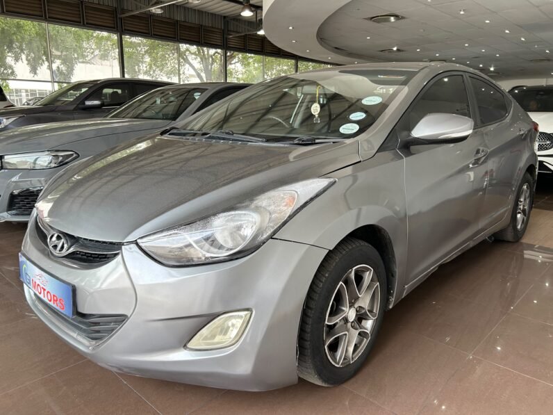 HYUNDAI ELANTRA 1.6