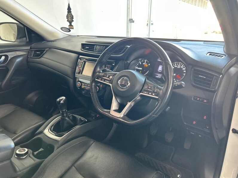 NISSAN XTRAIL 1.6 T