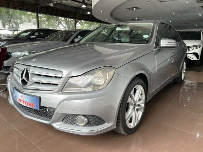 MERCEDES BENZ C180 BE AVANTGARDE AUTO
