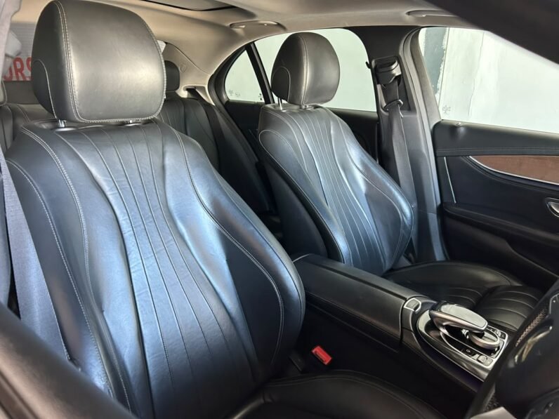Mercedes-Benz E-Class E 200