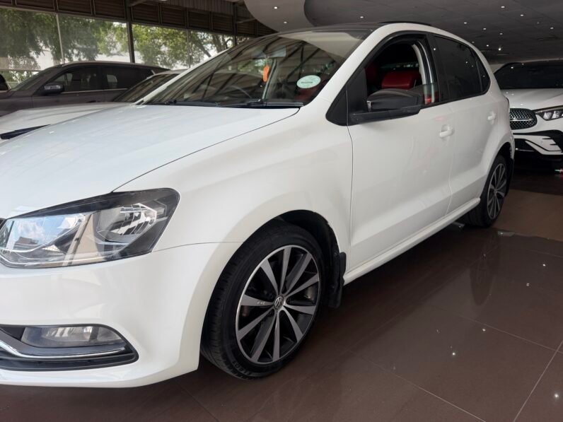 VOLKSWAGEN POLO 1.2 TSI
