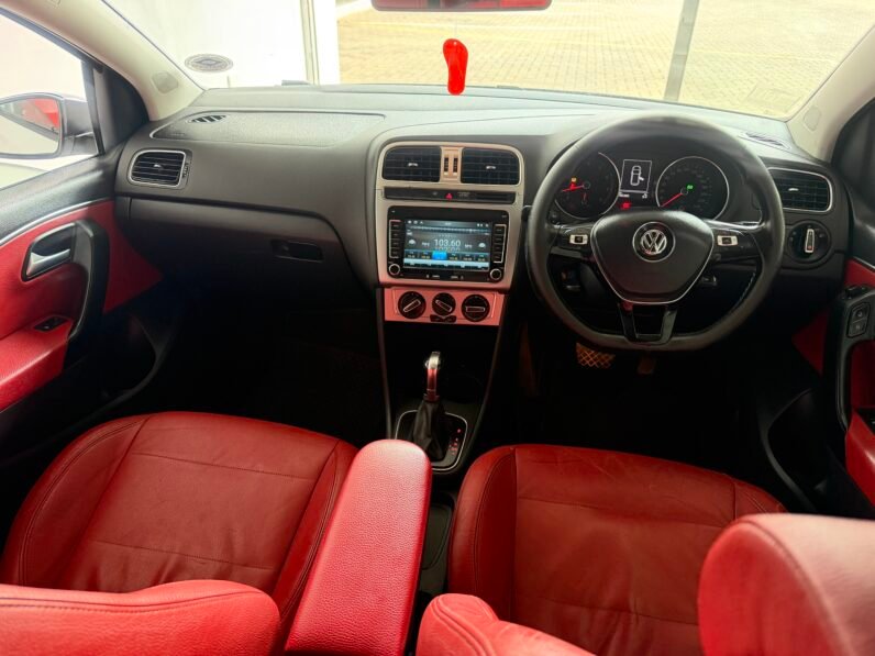 VOLKSWAGEN POLO 1.2 TSI