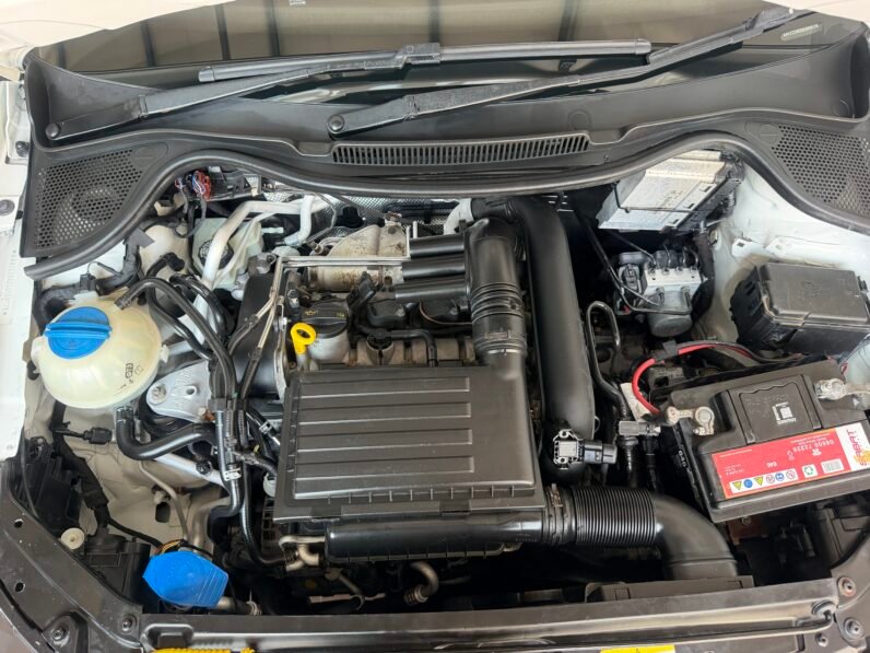 VOLKSWAGEN POLO 1.2 TSI