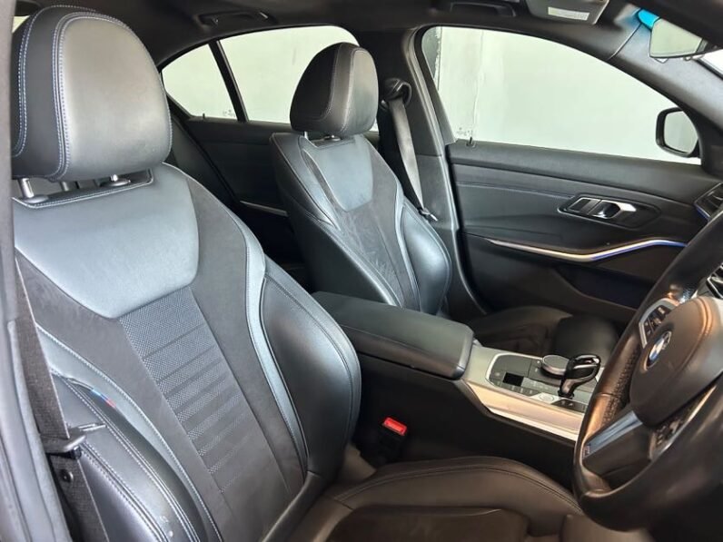 BMW 330i MSPORT