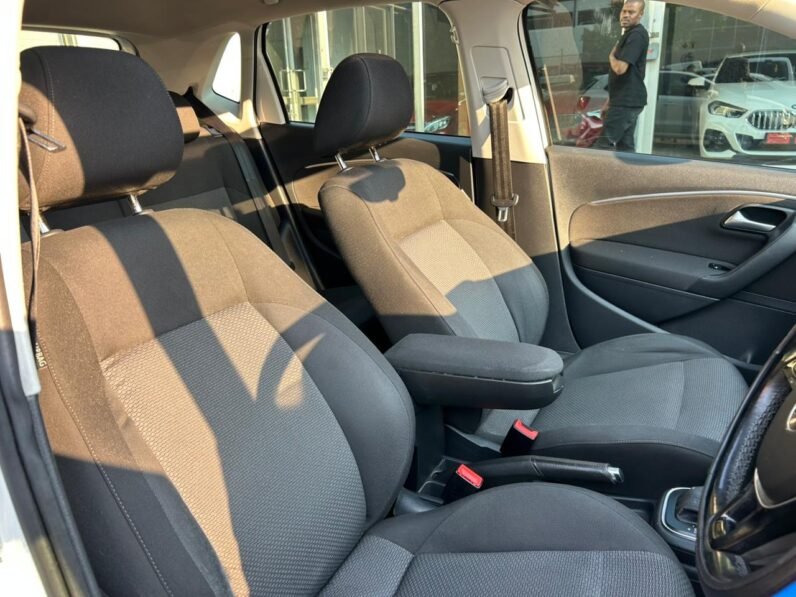 VOLKSWAGEN POLO 1.2 TSI COMFORTLINE