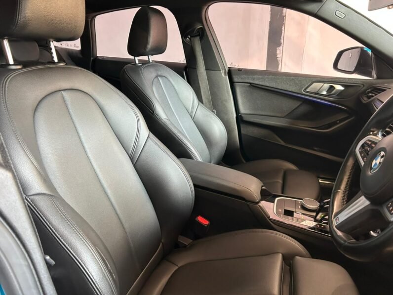 BMW 218i MSPORT