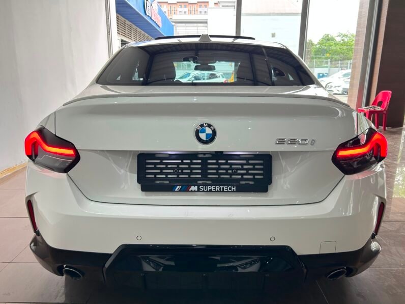BMW 2 Series 220i M Sport Auto