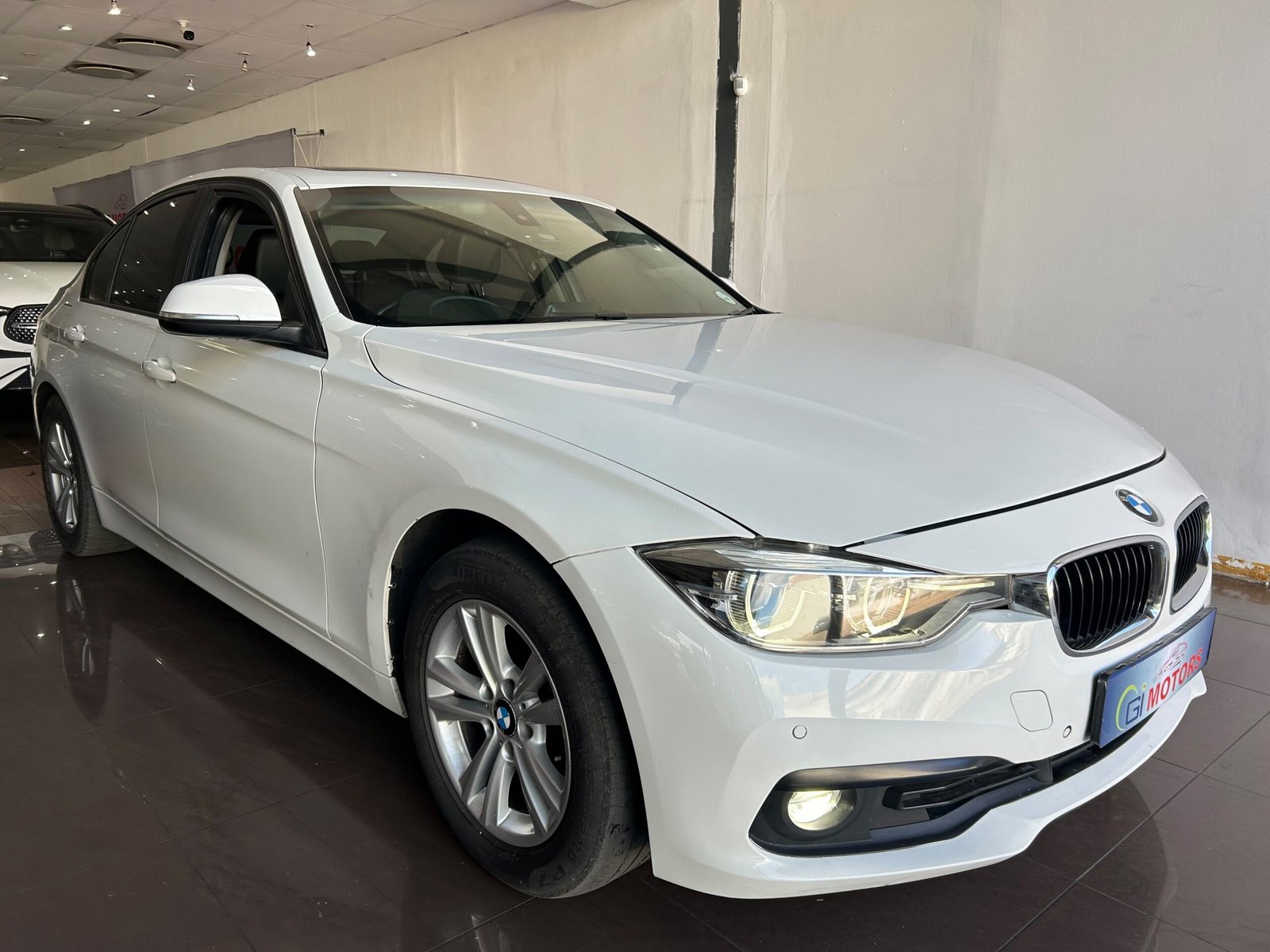 BMW 318i