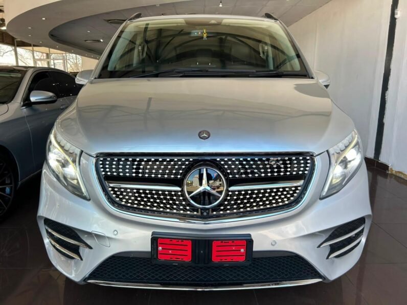 Mercedes-Benz V-Class V 220 CDi Avantgarde Auto