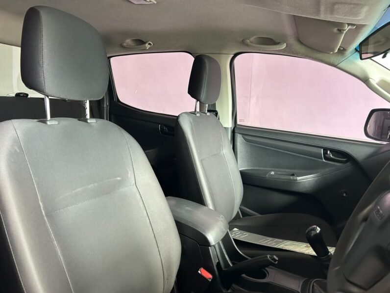 ISUZU KB MAX DOUBLE CAB