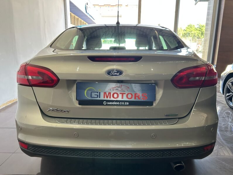 FORD FOCUS 1.5
