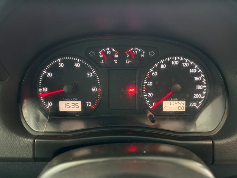 VOLKSWAGEN POLO VIVO 1.4