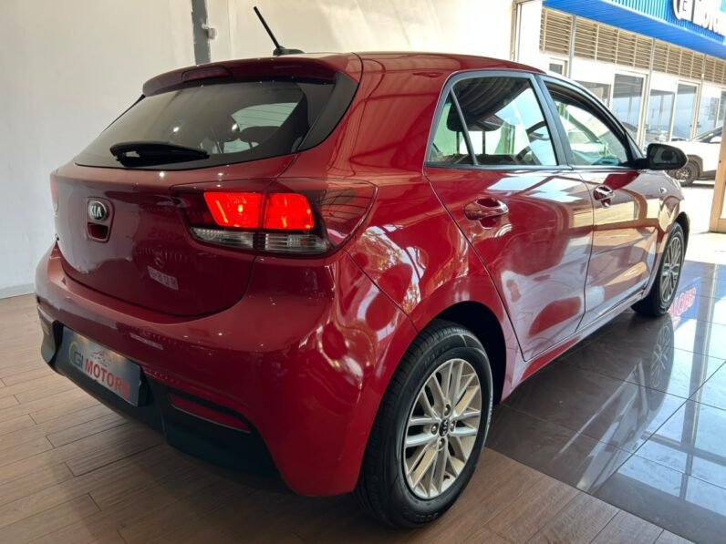 KIA RIO 1.4