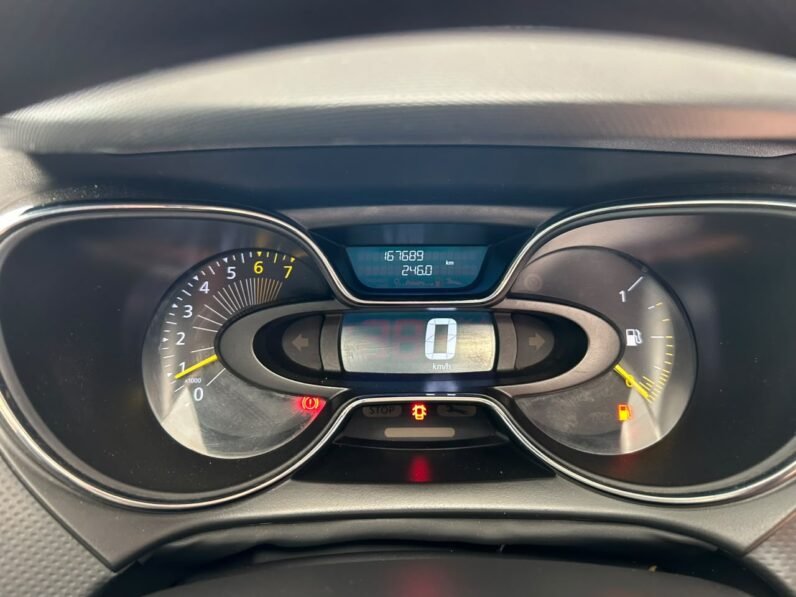 Renault Captur 900T Expression (66kW)