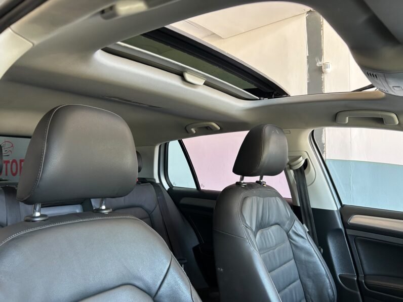 VOLKSWAGEN GOLF 7 TSI