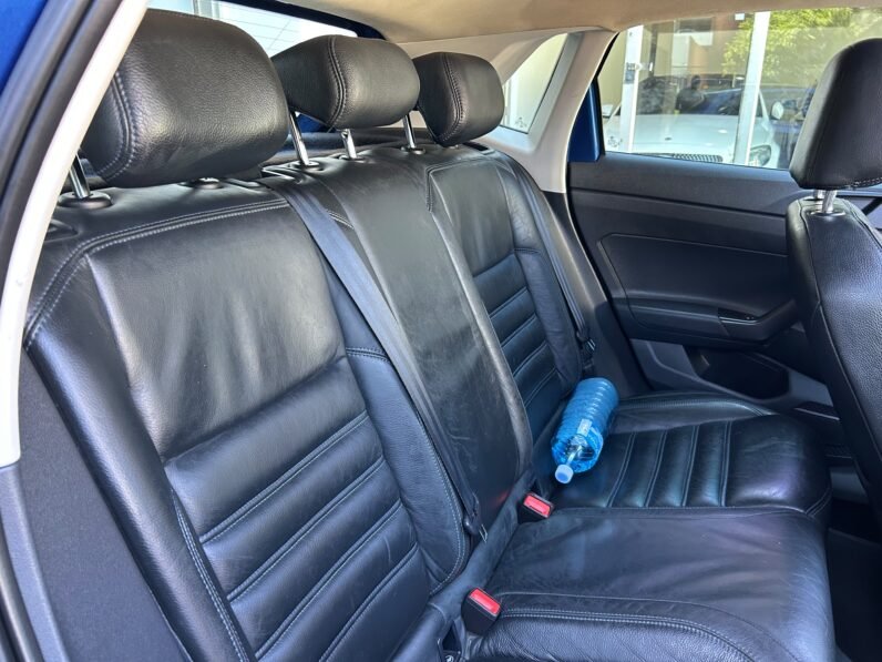VOLKSWAGEN POLO 1.0 TSI RLINE