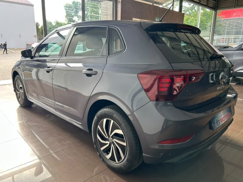 VOLKSWAGEN POLO LIFE 1.0 TSI