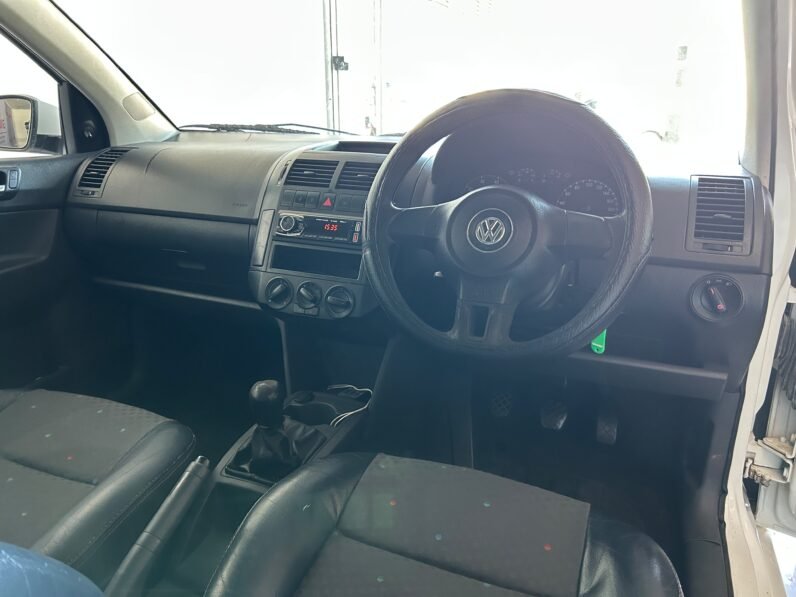 VOLKSWAGEN POLO VIVO 1.4