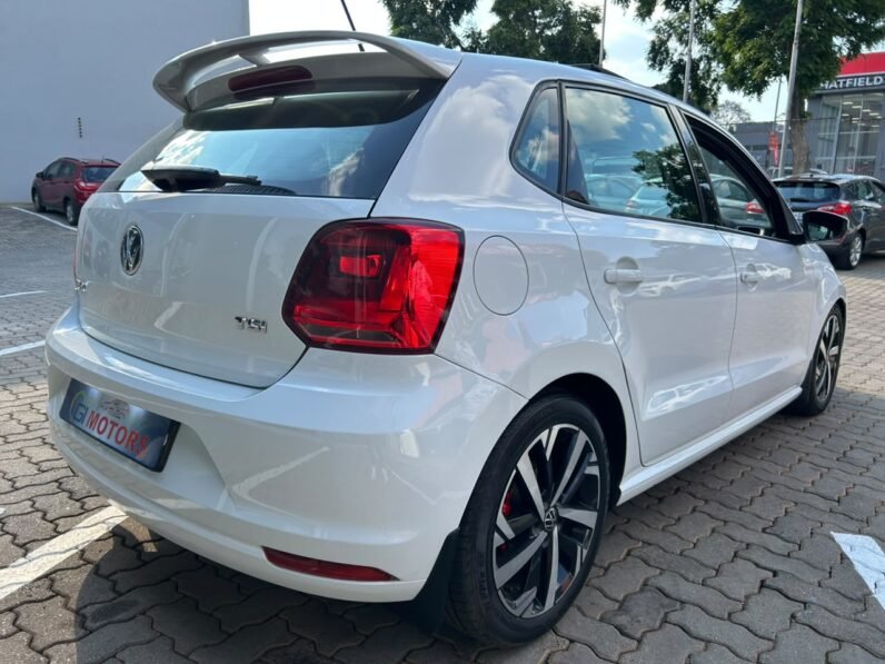 VOLKSWAGEN POLO 1.2 TSI