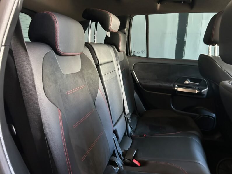 MERCEDES BENZ GLB 220D