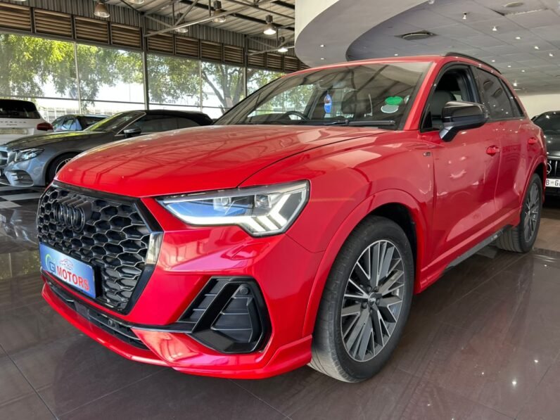 AUDI Q3 35TFSI