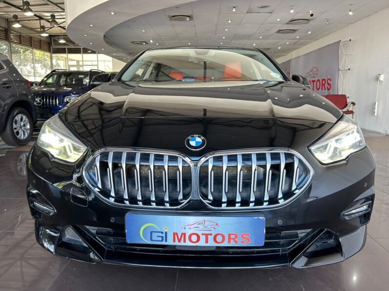 BMW 218i MSPORT