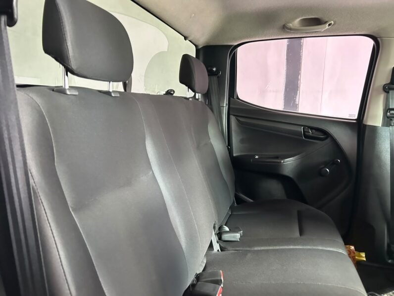 ISUZU KB MAX DOUBLE CAB