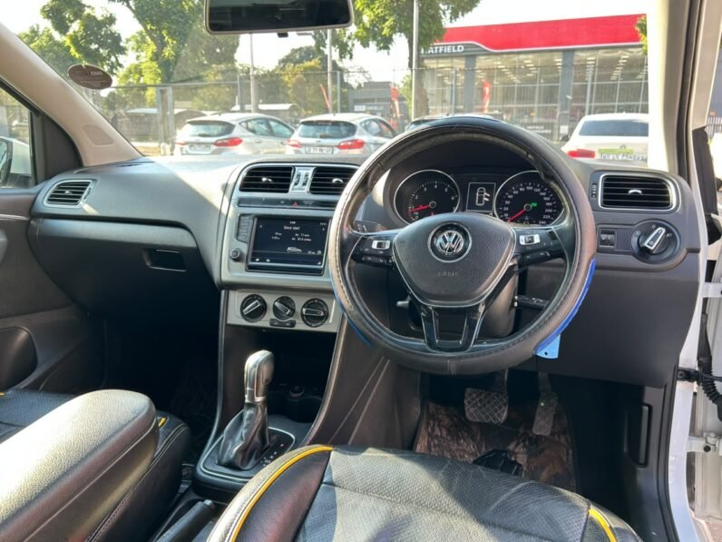 VOLKSWAGEN POLO 1.2 TSI