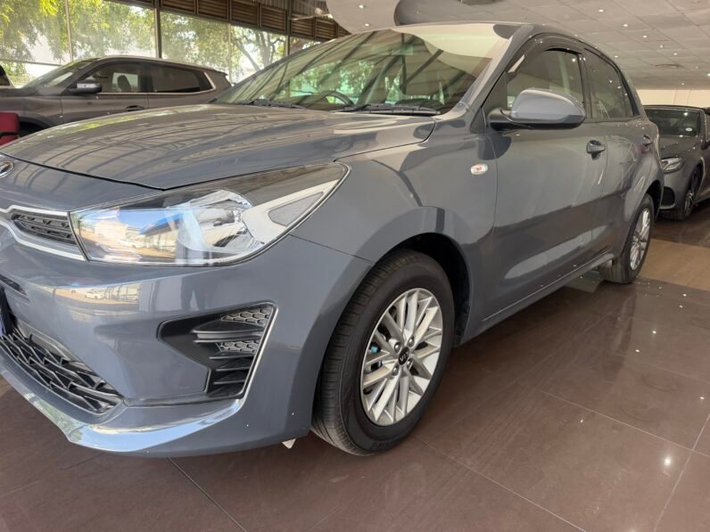 KIA RIO 1.2