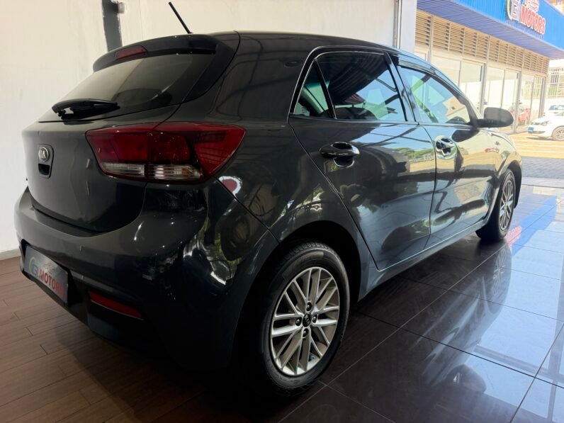 KIA RIO 1.2