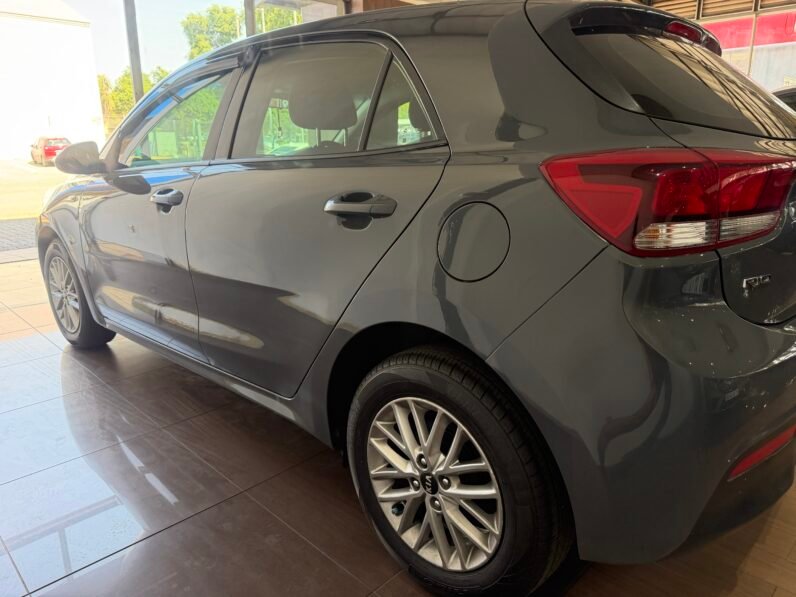 KIA RIO 1.2
