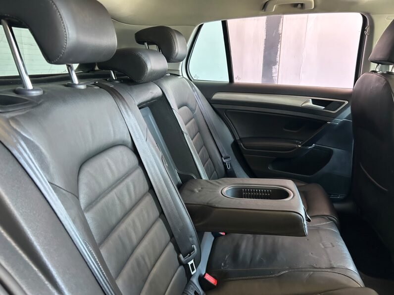 VOLKSWAGEN GOLF 7 TSI